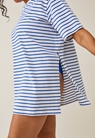 Oversized maternity t-shirt with slit - White/blue stripe - M/L - small (4) 