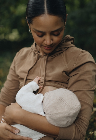 Fleece lined maternity hoodie with nursing access - Hazelnut - XS (1) - Maternity top / Nursing top