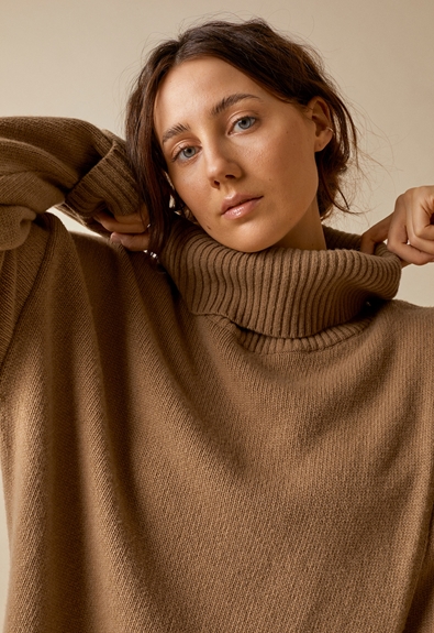 Oversized wool sweater with nursing access - Camel - S/M (2) - Maternity top / Nursing top